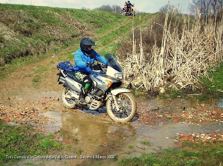 DSCN1940.JPG - Honda Transalp Senese