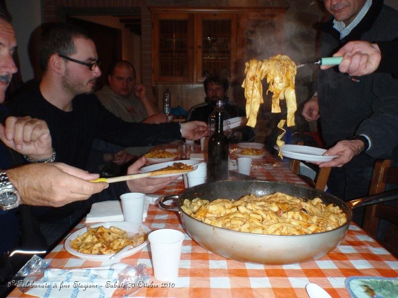 0028.JPG - Arrivano le Pappardelle..