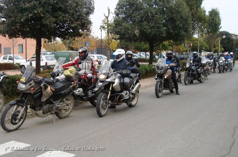 0306.JPG - Si riparte verso il Guado dell'Ombrone...tutti assieme...