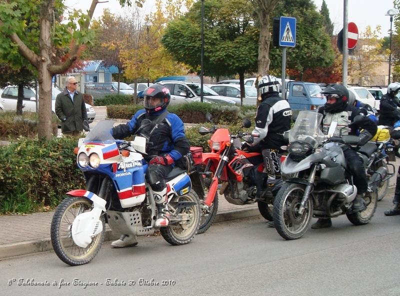 0311.JPG - Si riparte verso il Guado dell'Ombrone...tutti assieme...