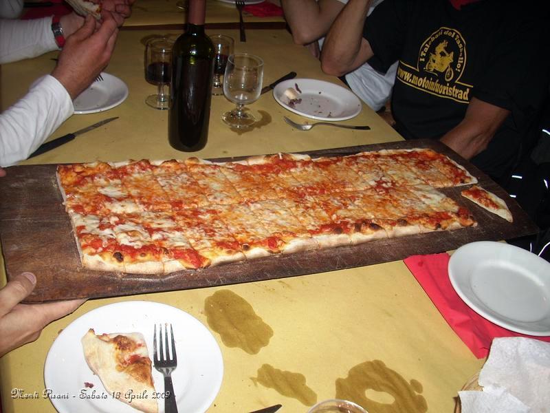 0181.JPG - Pizza