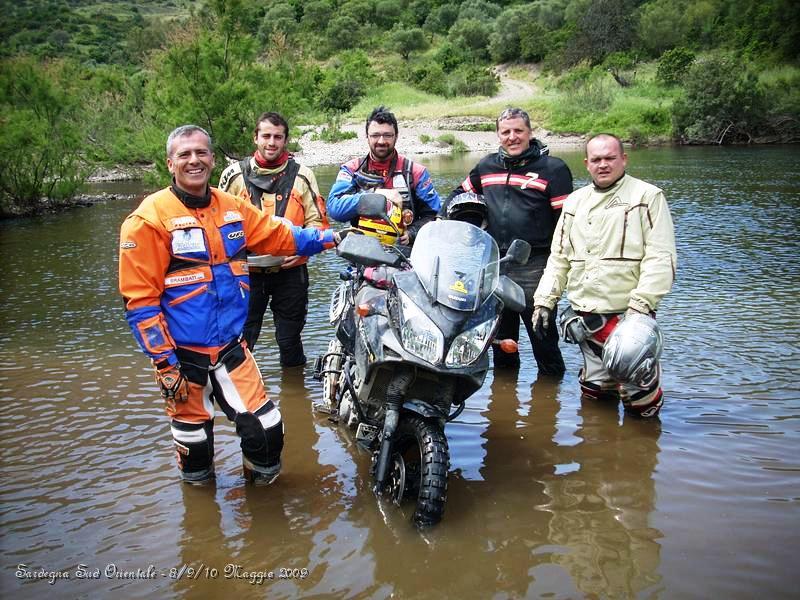 0055.JPG - Questa Moto merita una foto, come il suo conducente.