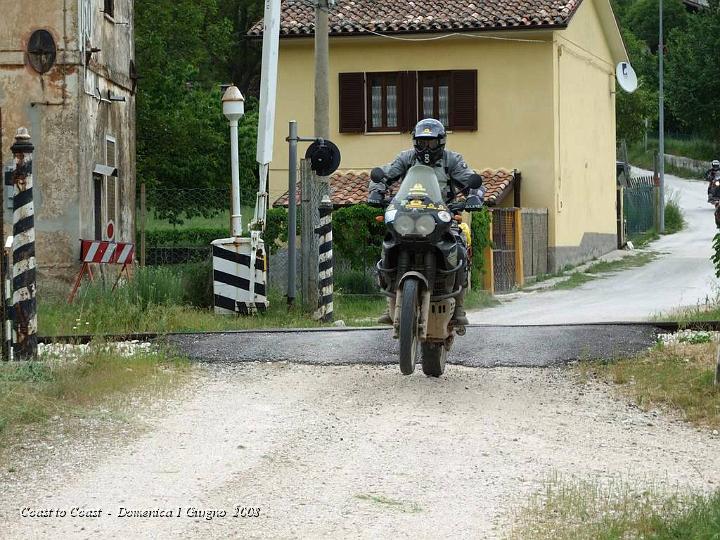 DSCN3247.JPG - Un Passaggio al livello dove si salta :-)