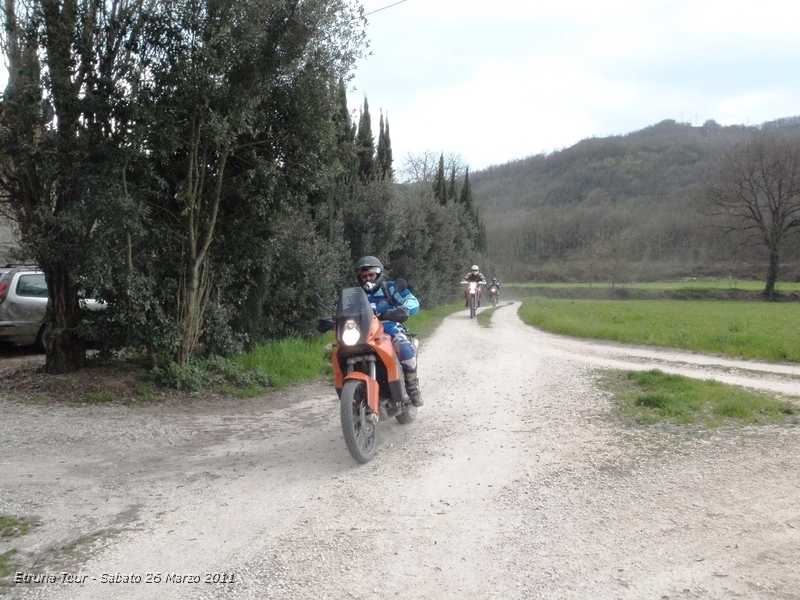 P3260315.JPG - Sterrato semplice e veloce..