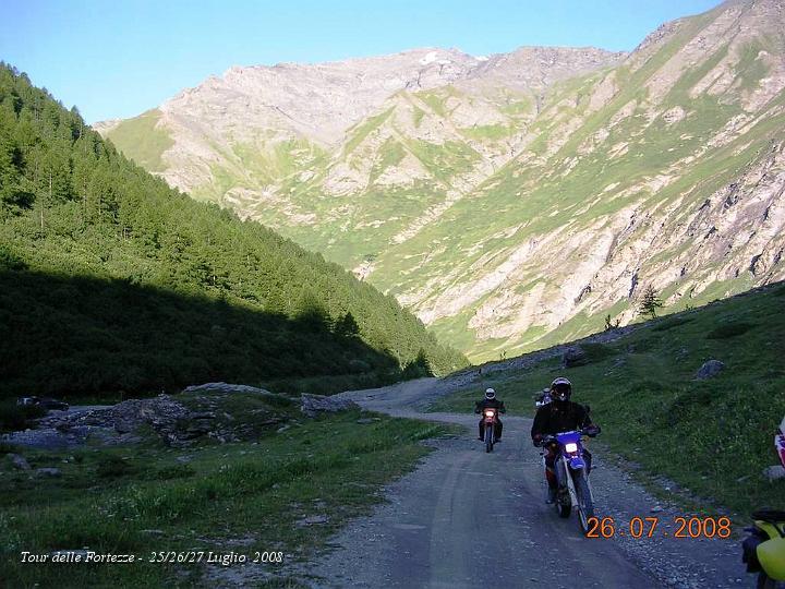 0087.JPG - Salita, dobbiamo arrivare a 3000 mt di altitudine. (Sabato 26)