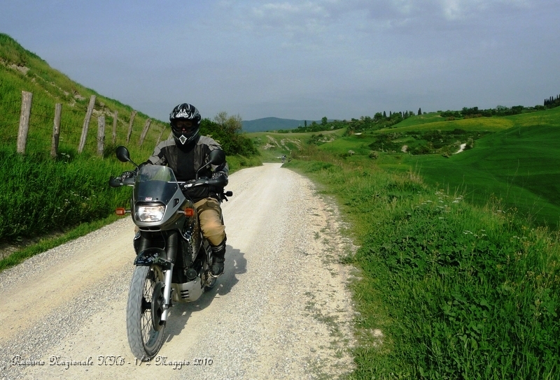 0167.jpg - Beh, a chi piace la libertà credo che in questo posto sia alla massima espressione...