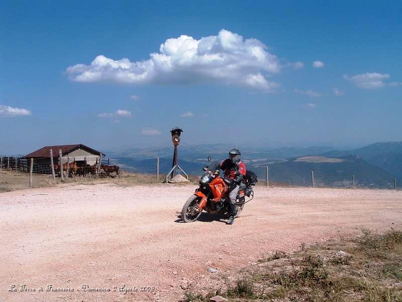 DSCF1221.JPG - Salita al Monte Subasio