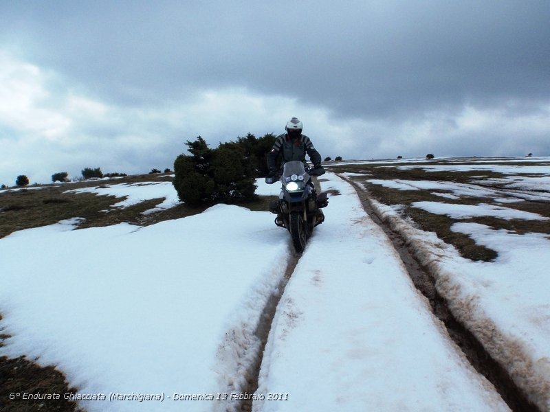 0218.JPG - Discesa tra la neve