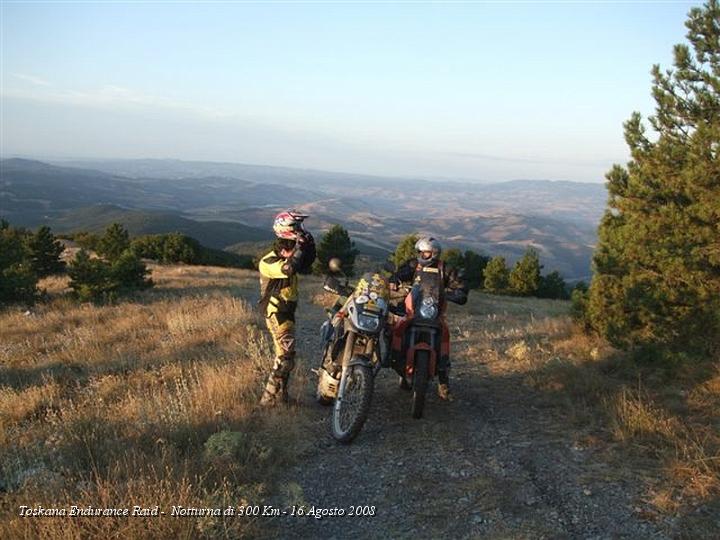 076.JPG - Non è stato semplice salire sul Monte Cetona..