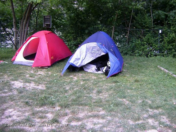 0020.JPG - La tenda Rossa è di Stefano, mentre quella celeste mi pare di Lorenzo